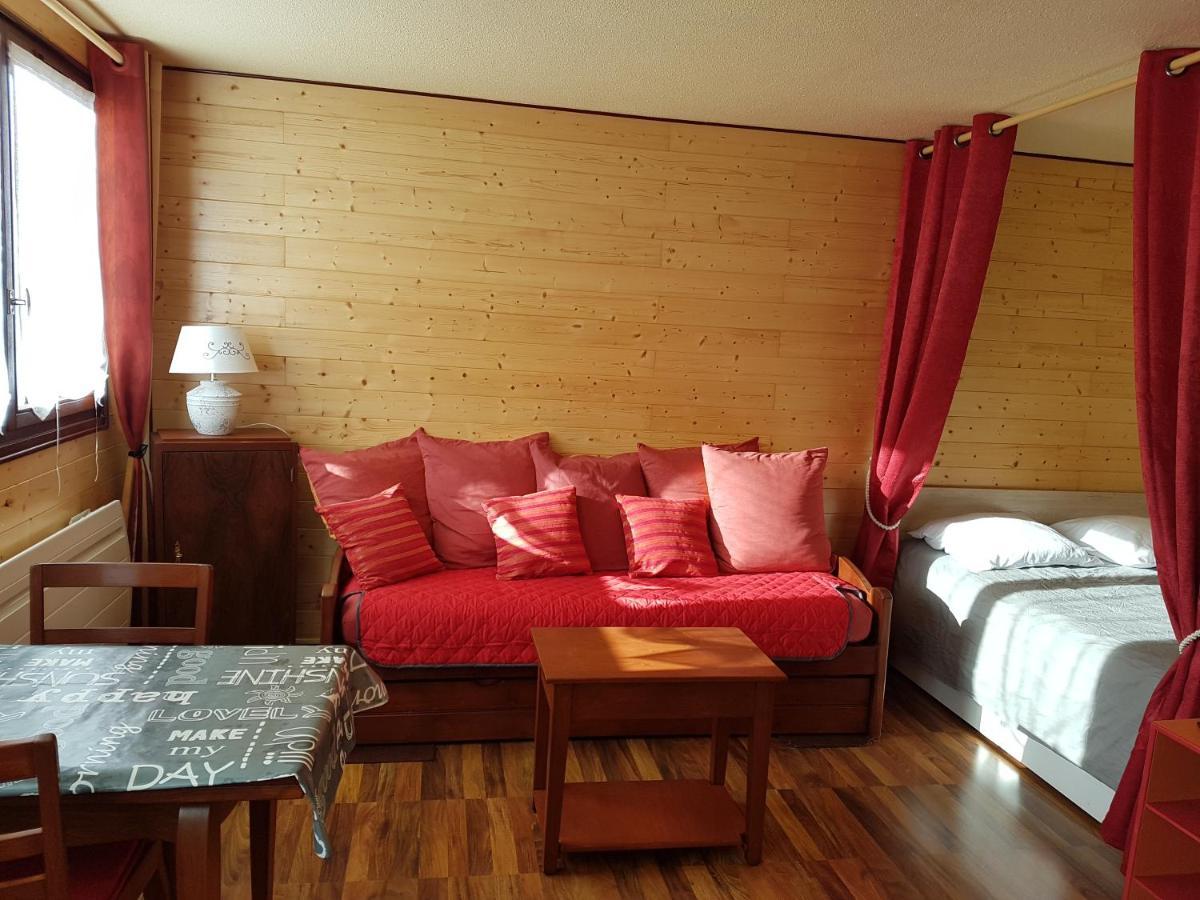 Studio Meuble A Альмон Экстерьер фото