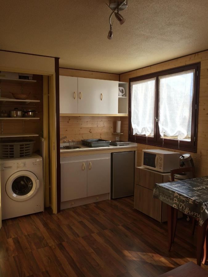 Studio Meuble A Альмон Экстерьер фото